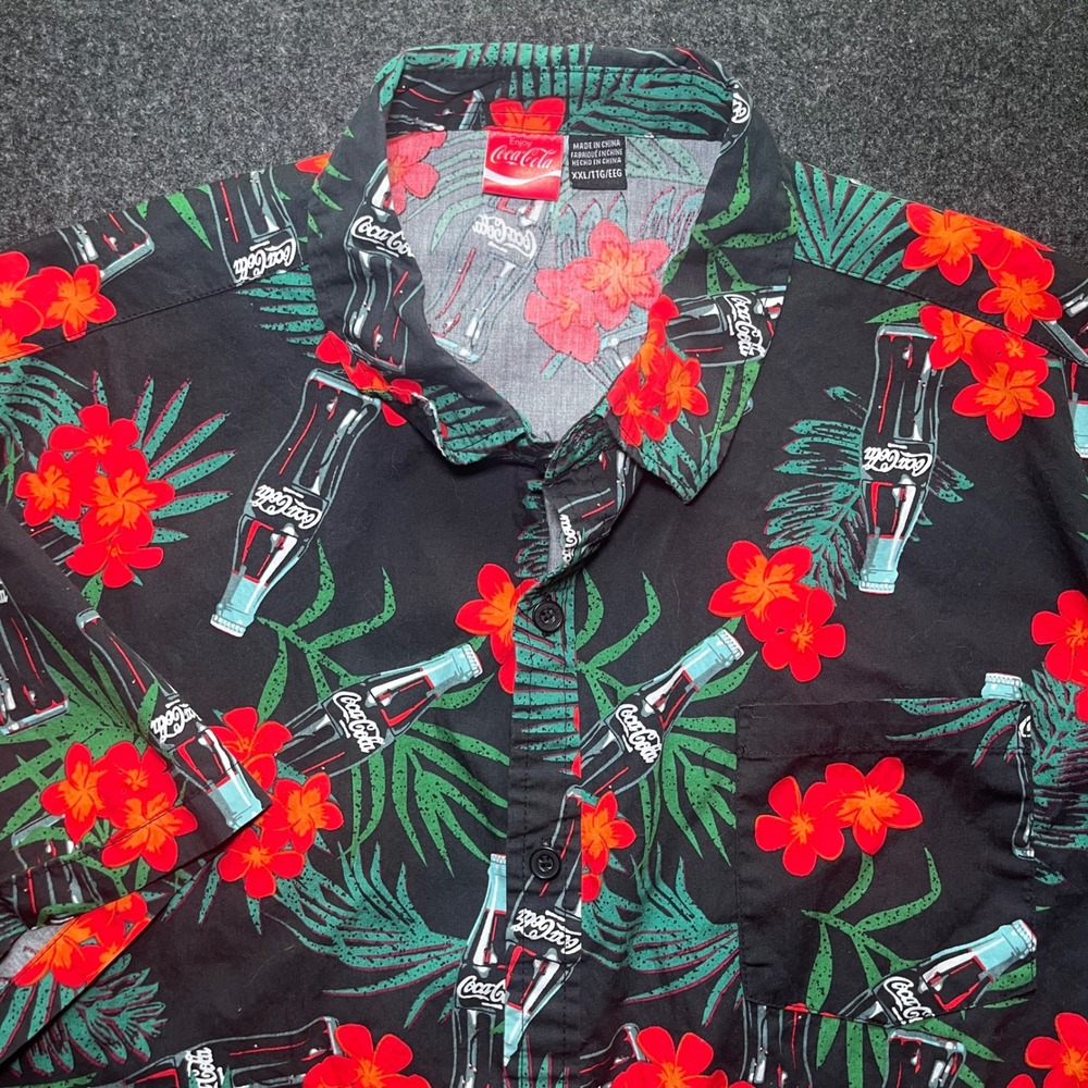Coca-Cola Button Down Shirt Mens XXL Black Tropical Floral Hawaiian‎